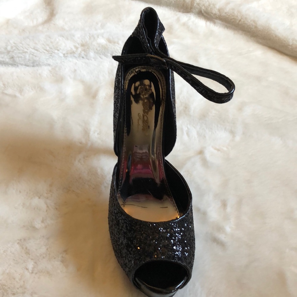 New Glam Sparkle Open Toed Heels Size 10 - Picture 2 of 5